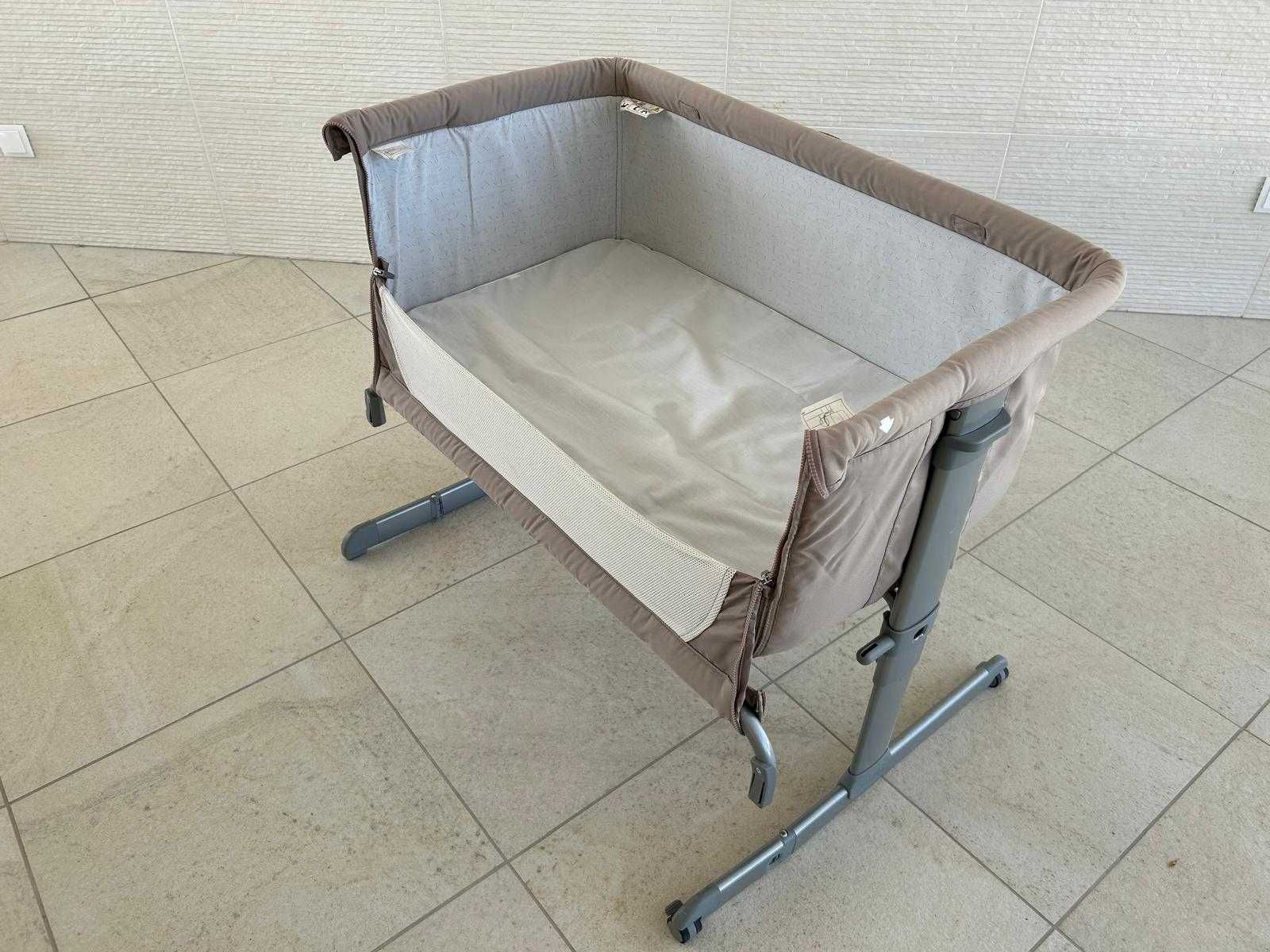 Next to me para bebe