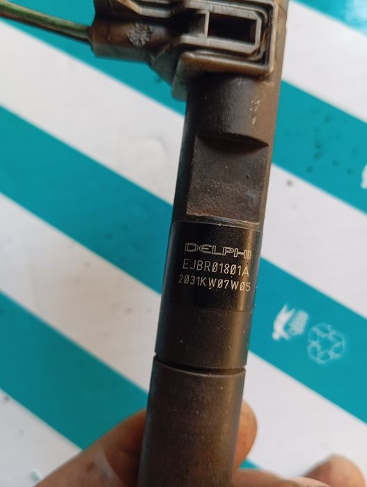 Продам дизельні форсунки Рено Зафіра Скенік  1,5 dci k9k DELPHI EJBR01