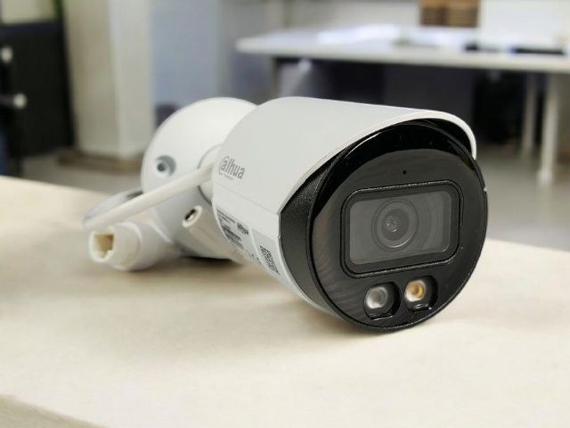 IP WizSense камера Dahua 4 Мп (2.8 мм / 3.6мм)).