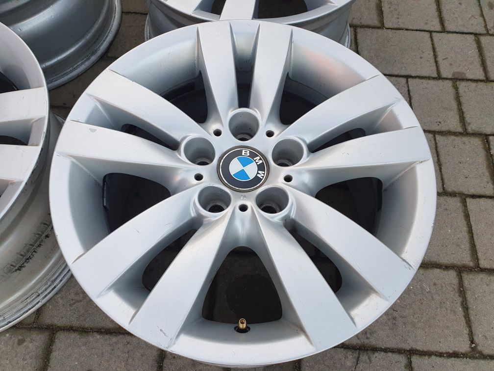 Felgi 17" Aluminiowe Bmw E90 E91 F30 Oryginał 2 szerokosci 8J 8,5J