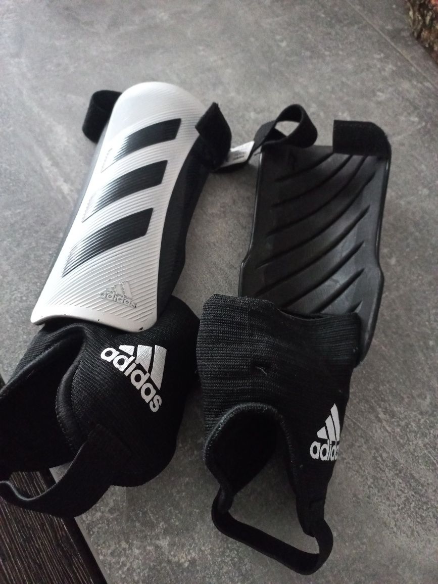 Ochraniacze adidas