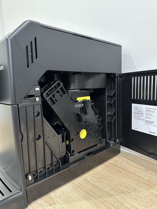 Кавомашина Philips HD8829