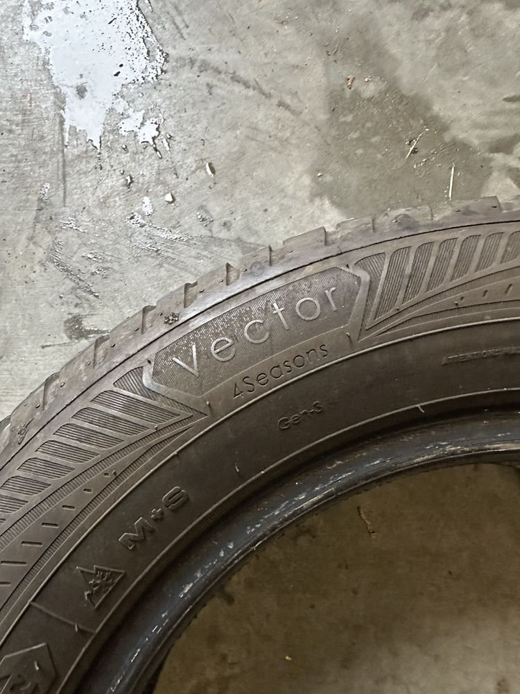 2x opony całoroczne 185/65R15 Goodyear Vector 4 Seasons Gen-3 6mm 2022