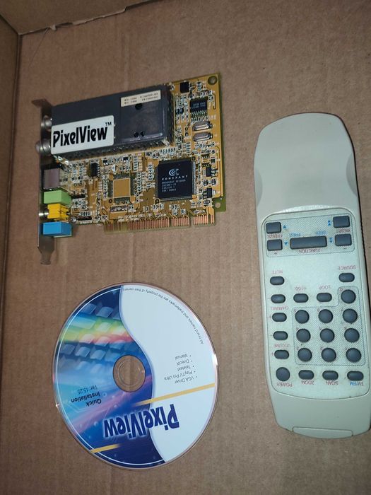 Motherboard ASUS p4s533, com gráfica GeForce 4 mx440