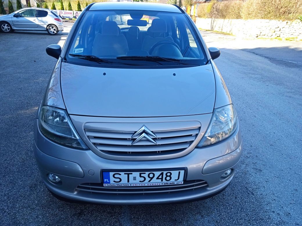 Sprzedam Citroen C3 z 2005r.1.6Benz.108/km.klima