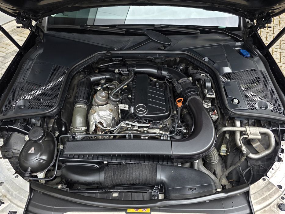 Mercedes C200 ADVANTGARD - Imaculada - Garantia