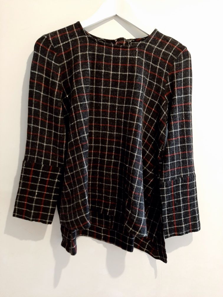 Camisa Zara, tamanho 36, cinza com quadrados
