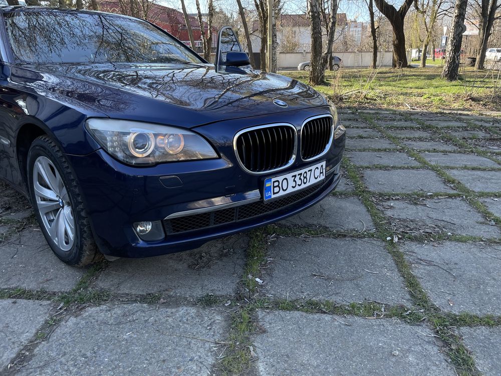 Продам Bmw f02 740li  в гарному стані