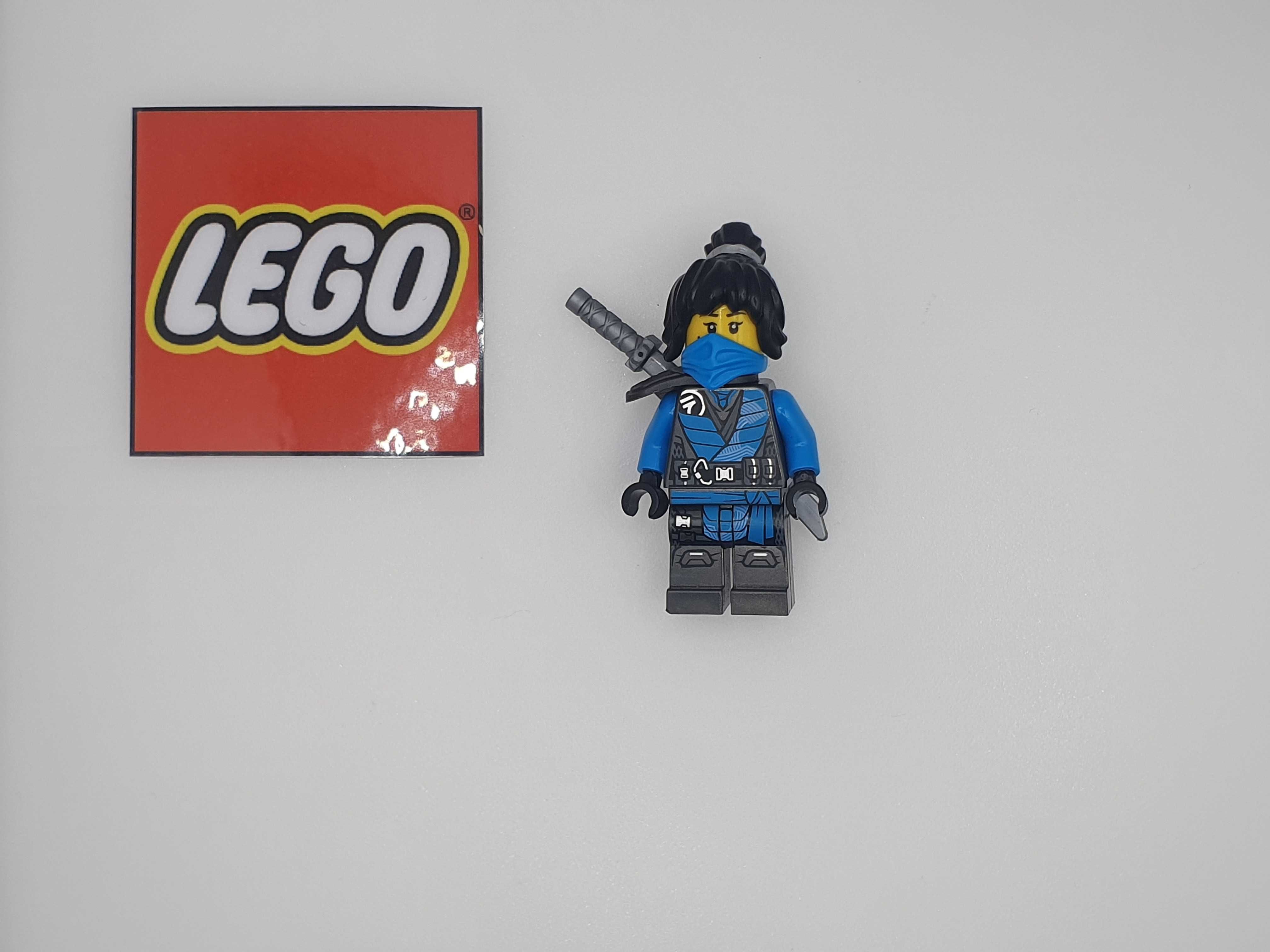 Lego Ninjago figurka Nya - The Island, Mask and Hair