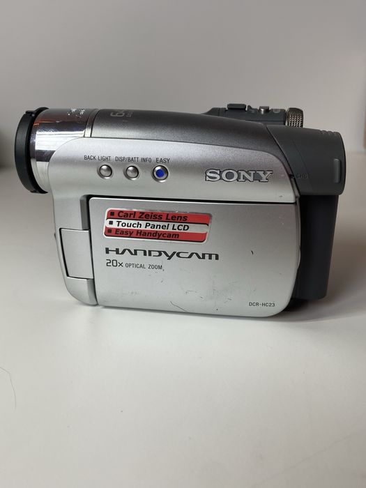 Видеокамера Sony DC-r HC23