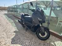 Yamaha XMax 400