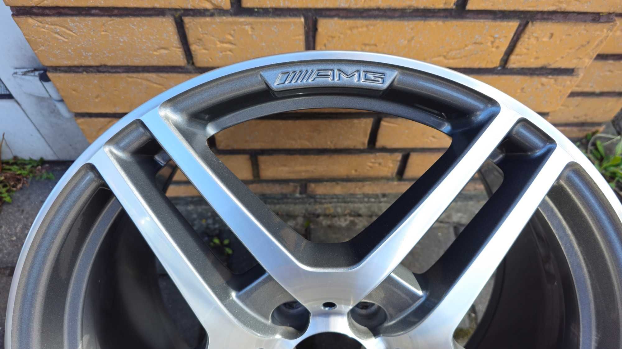 Felga MERCEDES AMG 5X112 19C9.5JX19 E59