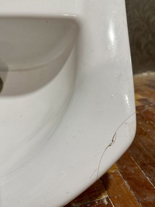 Умивальник під тумбу