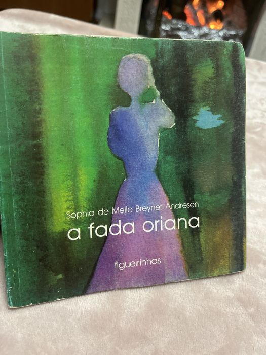 Livro “a fada oriana”