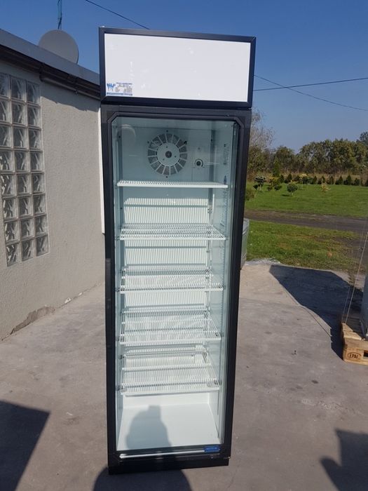 Witryna chłodnicza FRIGO S76-10 sztuk, 2019r. szafa, chłodnia, lodówka