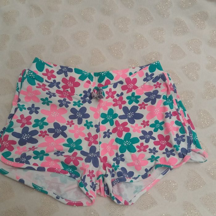 2bluzeczki i spodenki na 128