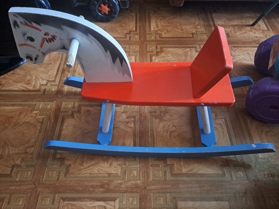 Дерев'яний коник