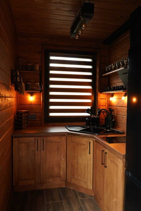 Здам подобово два дерев'яні будинки в Карпатах: Маєток  «LINDEN GROVE»