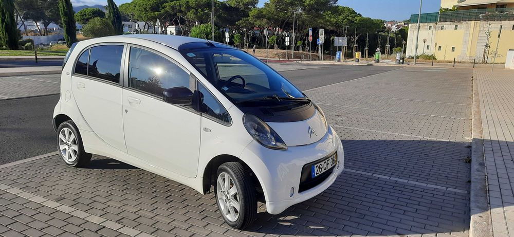 Citroen C-Zero, bom estado, 2012 c/ 90k km