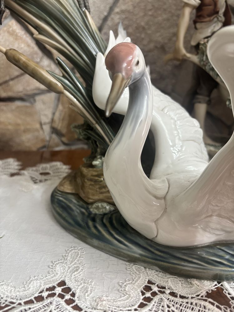 Porcelanowa figurka czapli