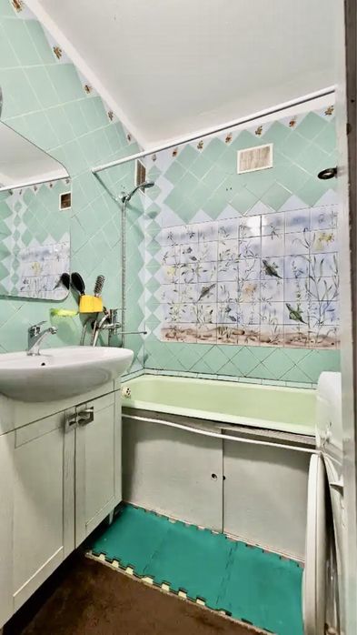 Продам 3к кв. 62кв.м, ул.Титова, пр.А.Поля, Новокрымская