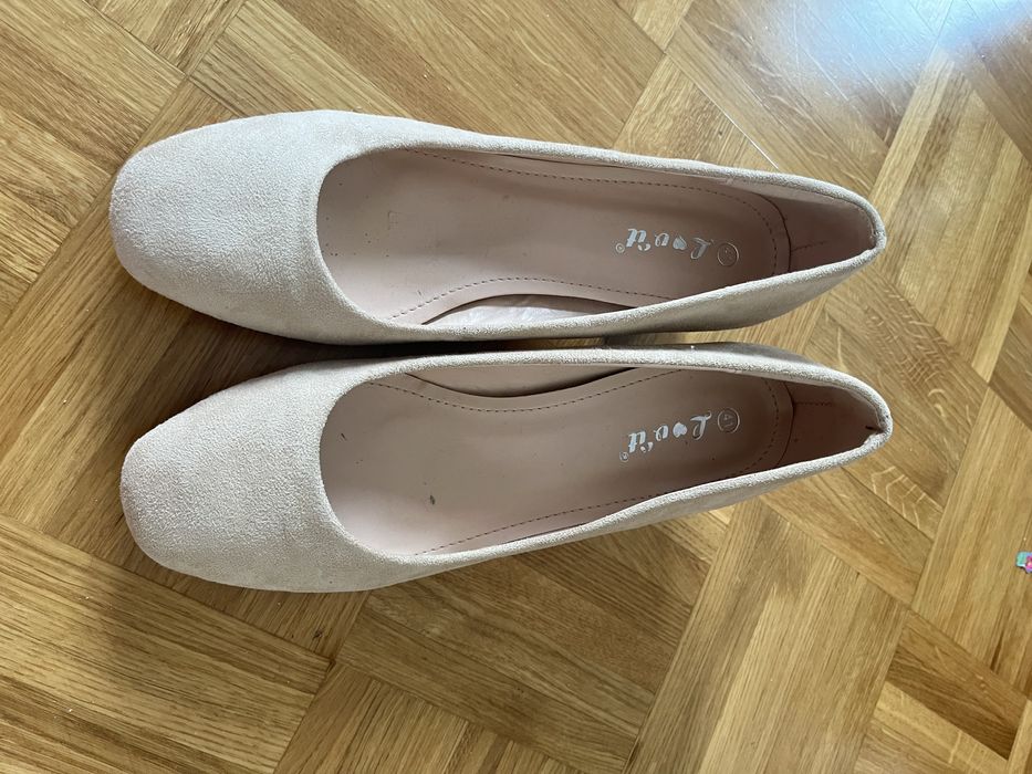 Жіночі туфлі, 41 розмір