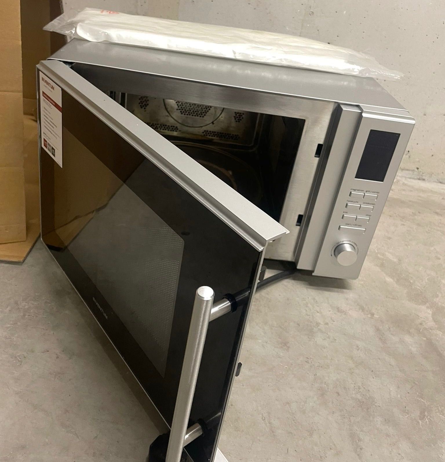 Inventum MN305C – mikrofalówka z grillem i piekarnikiem – 30L