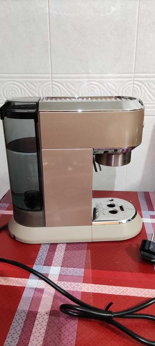 Máquina Delonghi Dedica EC785.BG