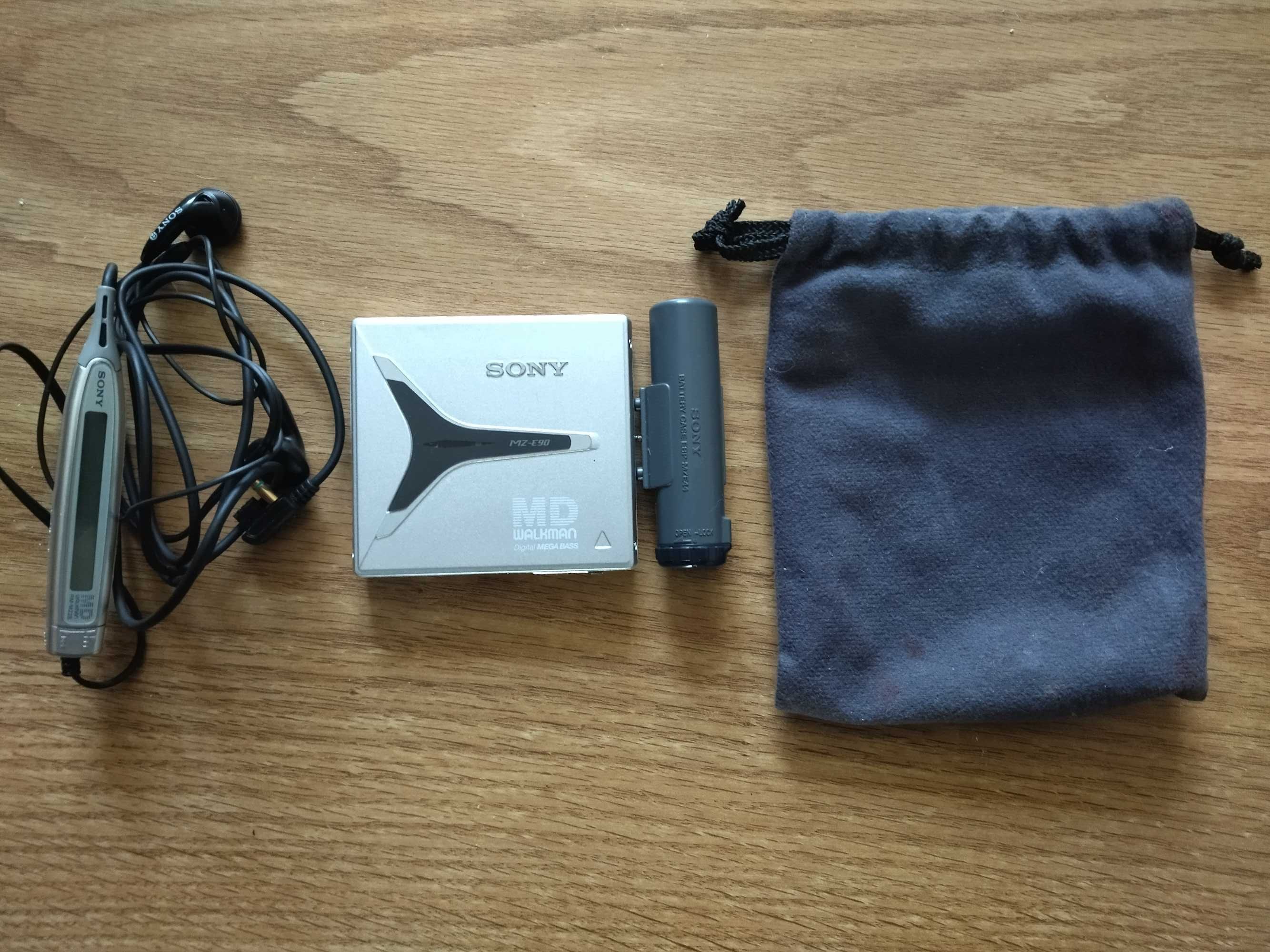 Sony Walkman MZ 2 ПЛЕЕРА Мини Диск