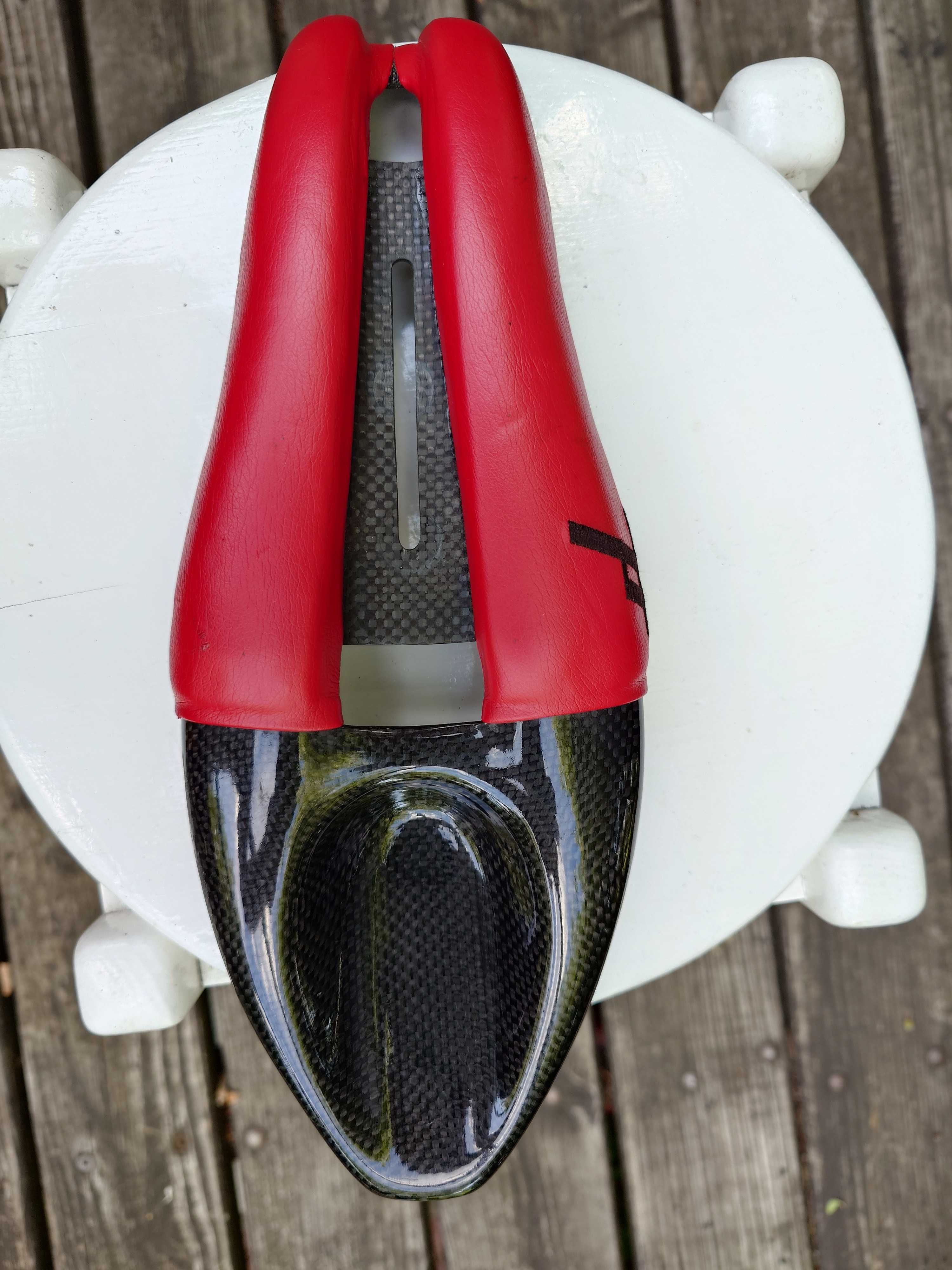 Siodełko rowerowe Dash Cycles TT.9 - ultralekkie, full carbon