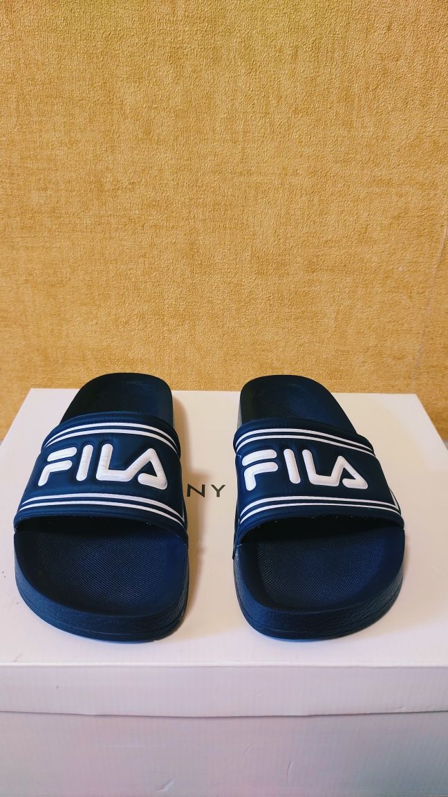 Шльопанцы Fila детские