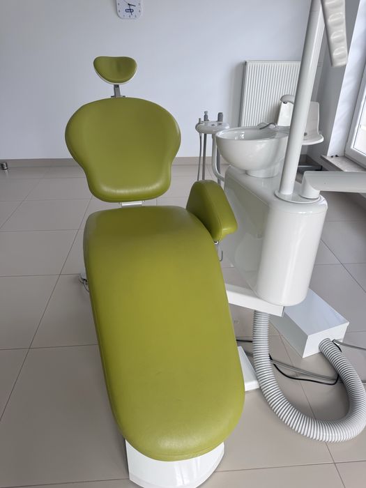Unit  stomatologiczny ( dwie sztuki)