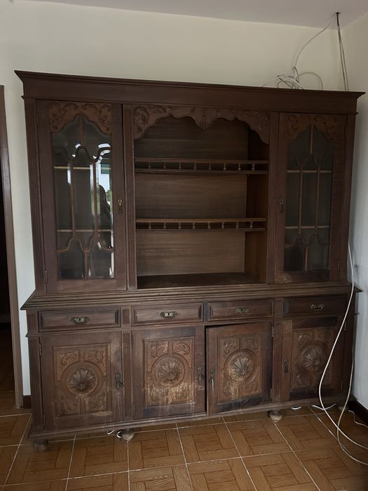 Móvel Louçeiro de Sala