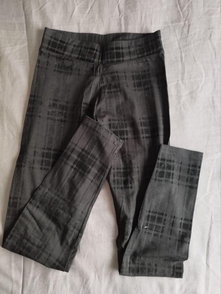 Roupa mulher casacos camisolas calças