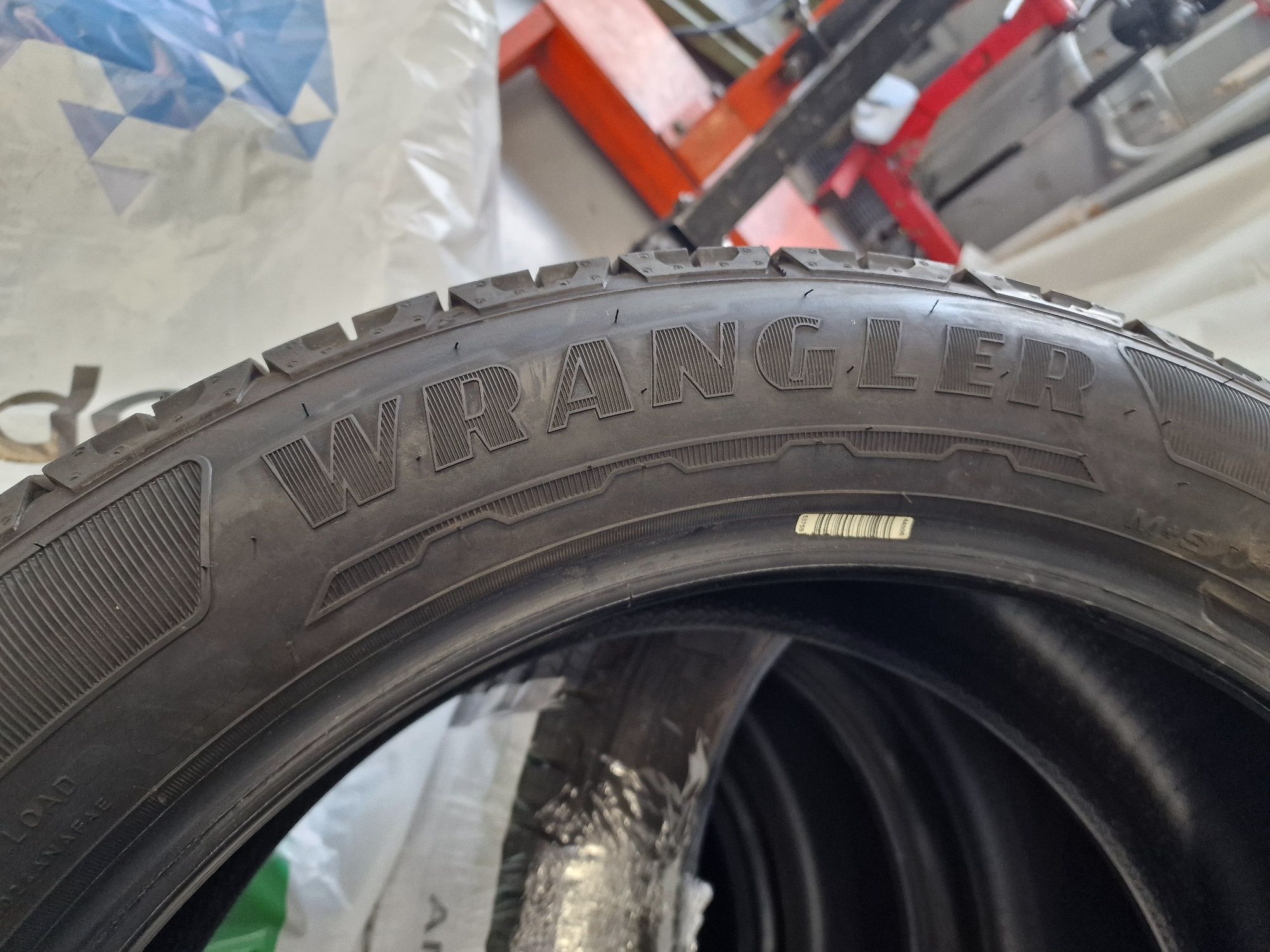 Opony GOOD YEAR Wrangler Territory HT 275/45 R 21 M+S 110V SUV Pick-Up