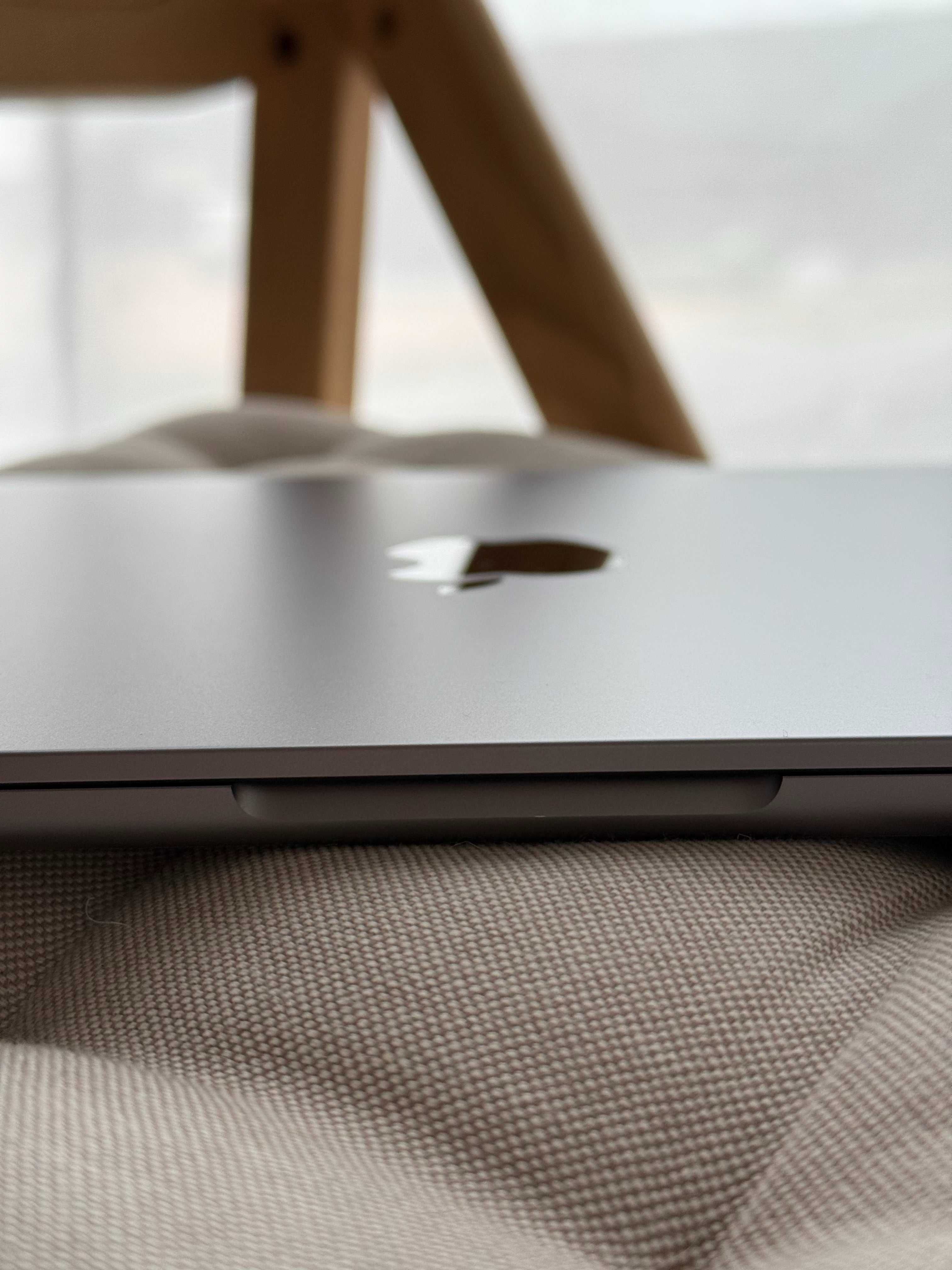 MacBook Air 13.6" M2 (2022)