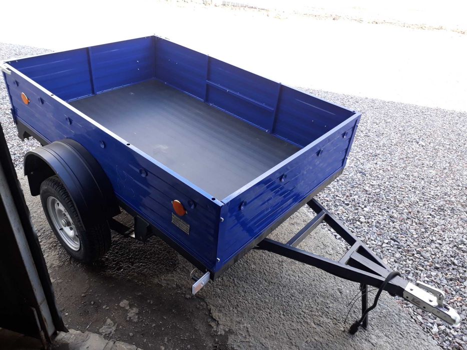 1800 на 1300 Завод виробник легкових причепів