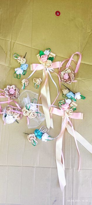 Свадебное украшение на машину.