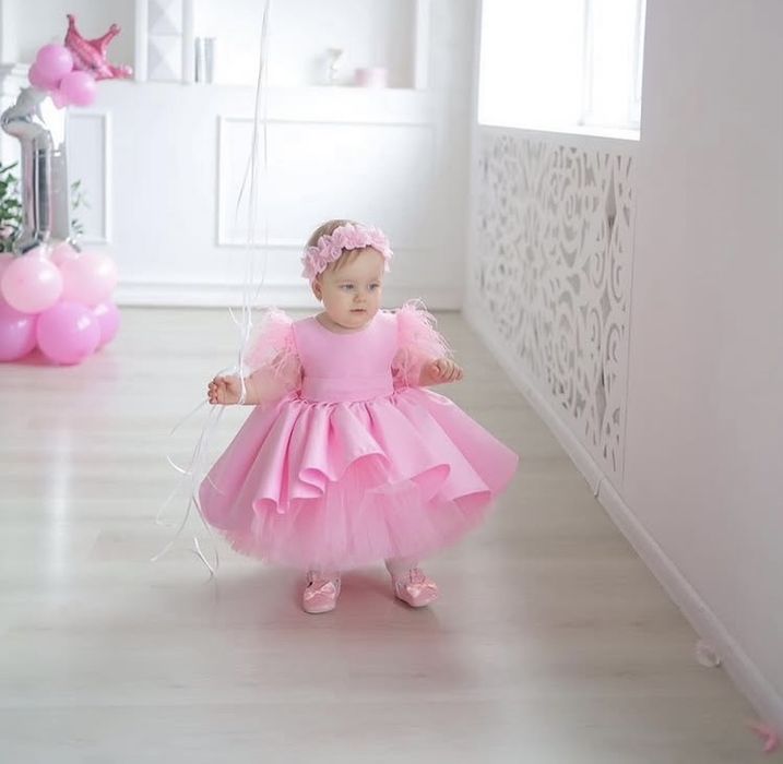 Платье на годик 80р