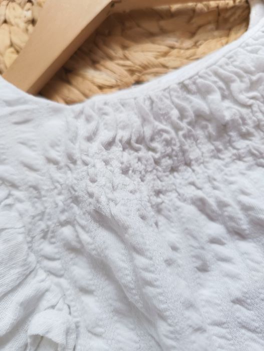 Bluzka z falbankami Zara 104 biała oversize rozkloszowana glamour kosz
