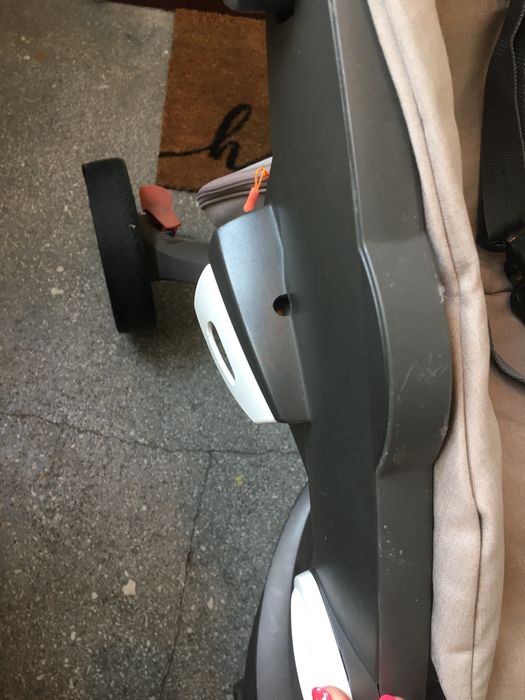 Wózek spacerówka Stokke Xplory V3