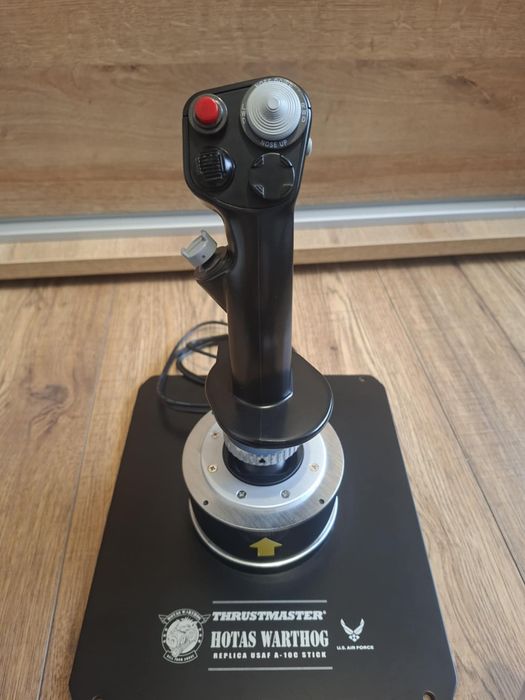 Joystick Thrustmaster Hotas Warthog + baza