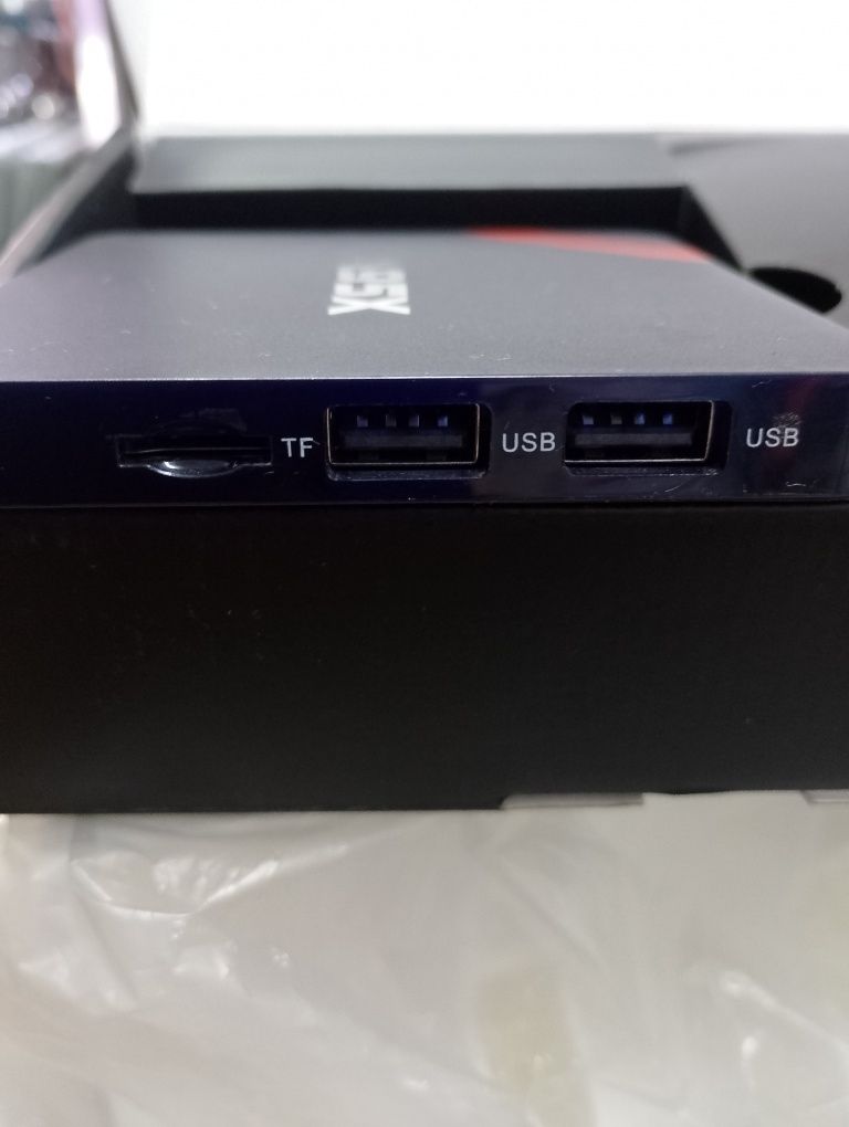 Смарт-приставка TB Nexbox A95X