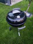 Grill weglowy Weber