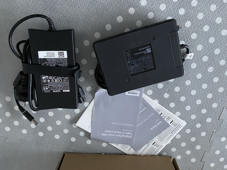 Stacja dokująca i ładowarka DELL