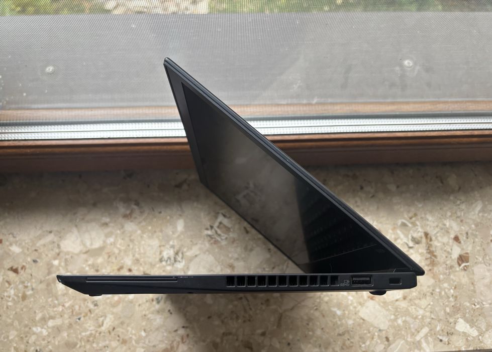 Ноутбук Lenovo ThinkPad T490s i5-8365u 8gb ram 256gb m2 14” FHD IPS