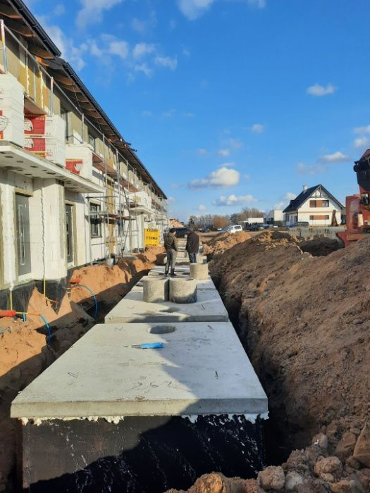 Szamba betonowe zbiorniki na szambo 4-12m z WYKOPEM  Ostrowiec