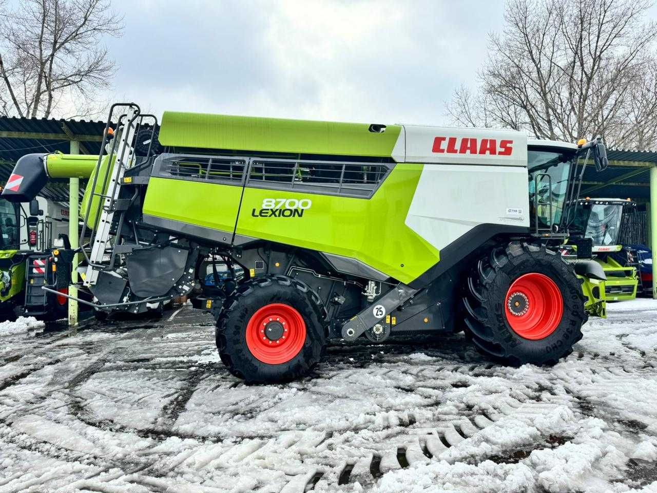 Claas Lexion 8700