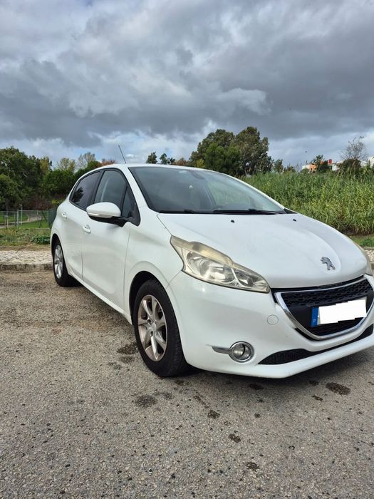 Peugeot 208 1.4 HDi Access
