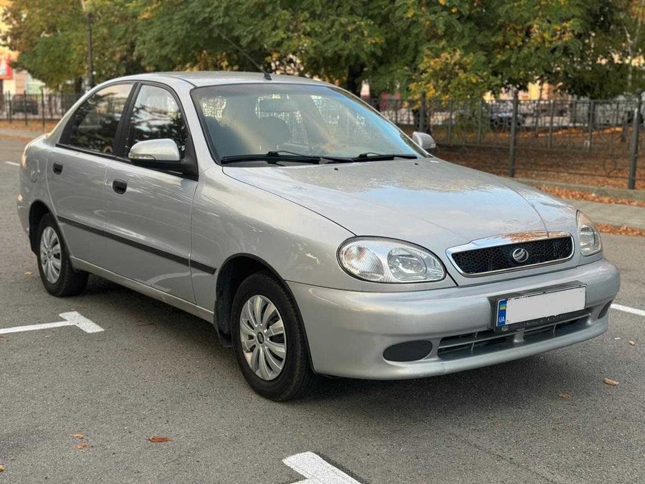 Продам ЗАЗ СЕНС 2017 року з невеликим пробігом